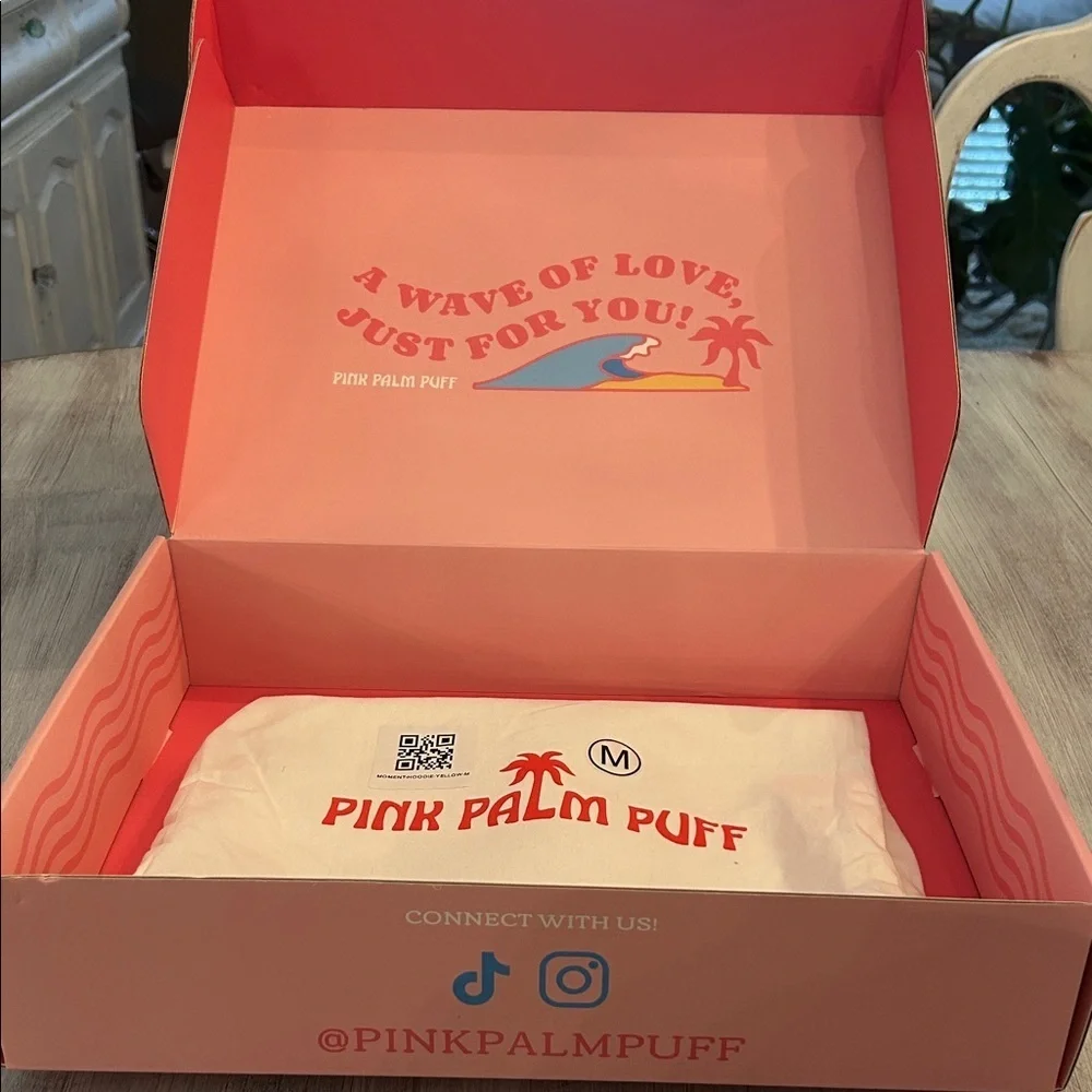 Pink Palm Puff Colorful Box and Bag only